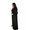 أناقة سهلة: عباية الكريب اليابانية مع حجاب أسود (مقاس 60