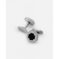 Cufflinks for men with an elegant design in silver color