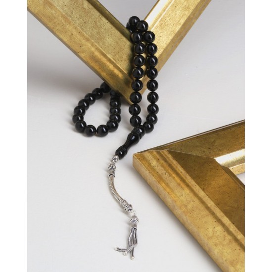 Black rosary in black color with a distinctive design